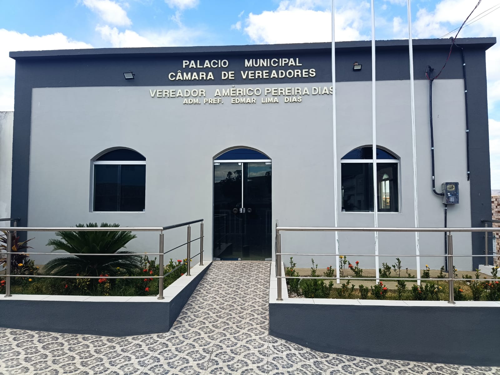 ORÇAMENTO MUNICIPAL DE 2025 É APROVADO POR UNANIMIDADE