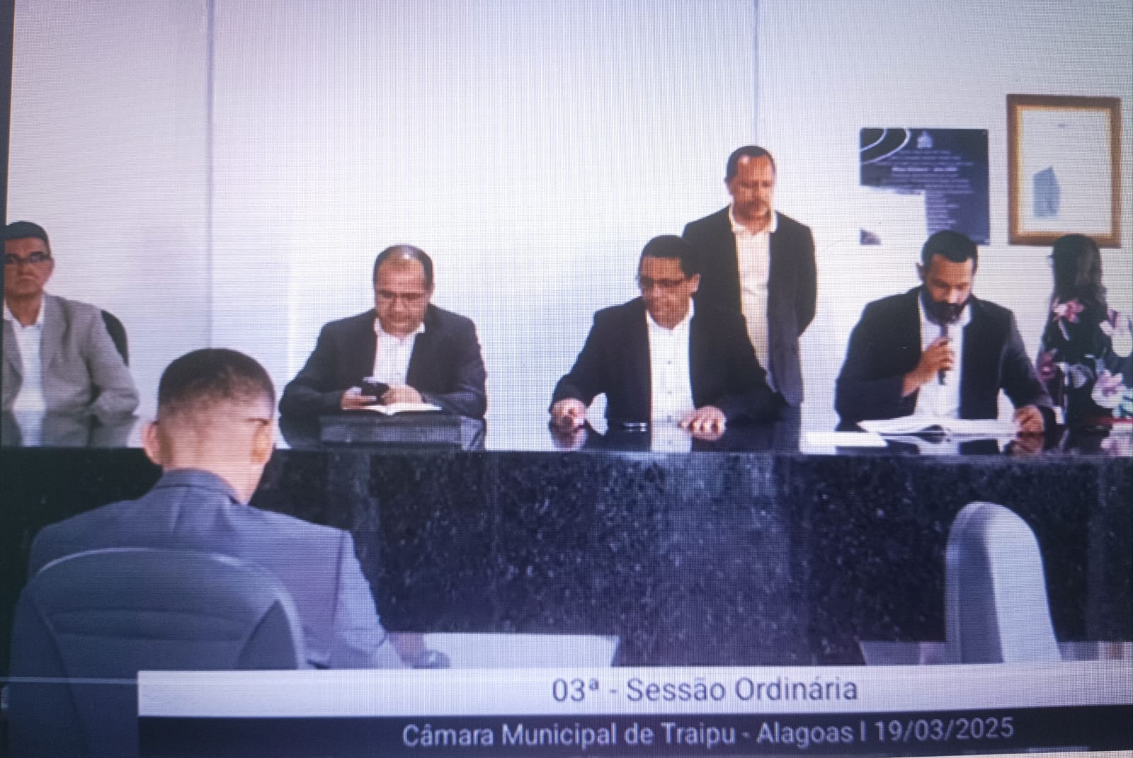 EM SESSÃO ORDINÁRIA VEREADORES APROVAM PROJETOS DE LEIS DE AUTORIA DO PREFEITO LUCAS SANTOS