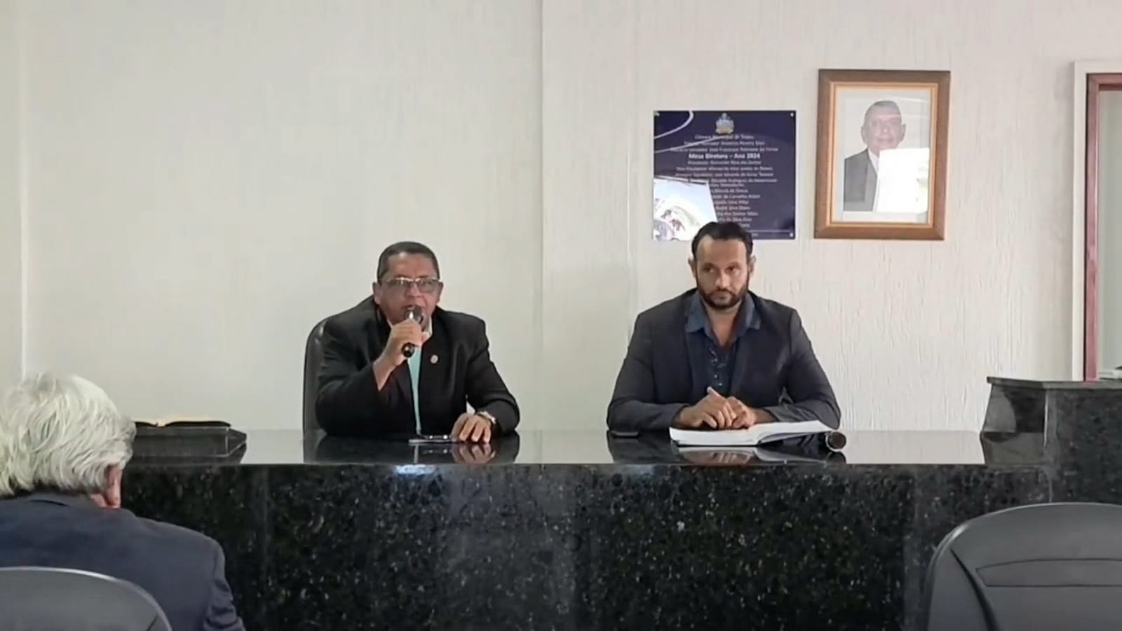 Vereadores se reúnem em Plenário na 7ª Sessão Ordinária