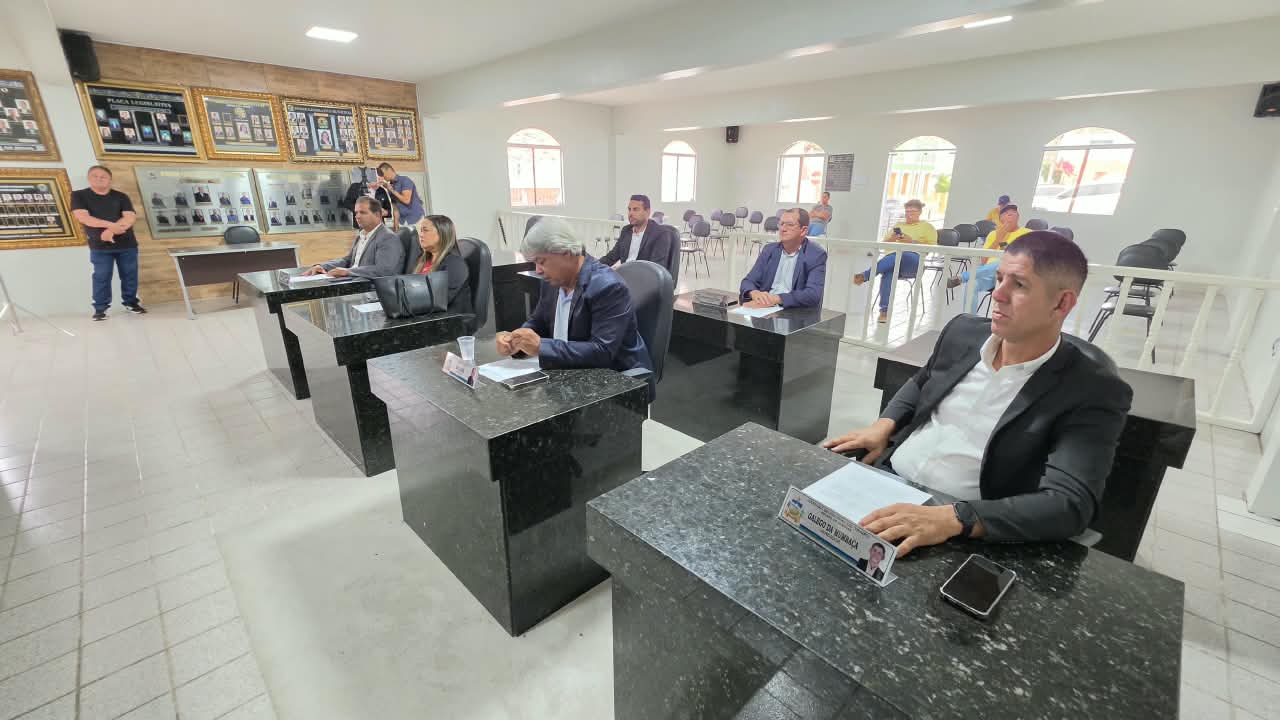 Em sessão ordinária, vereadores aprovam três projetos de lei do Poder Executivo